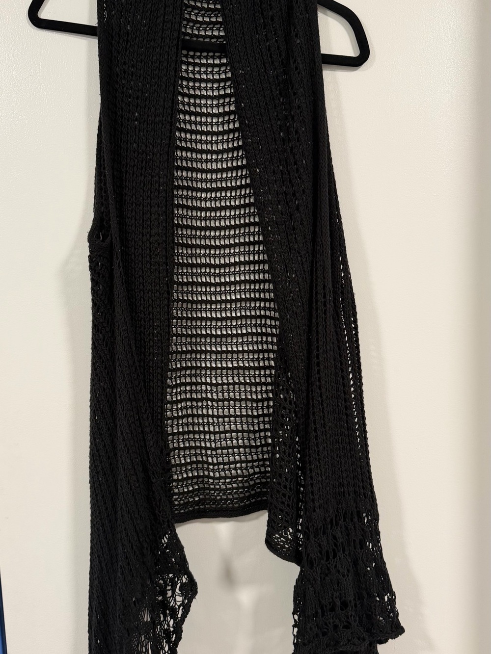 Black Open-Weave Women's Sweater Vest - Brand Unspecified